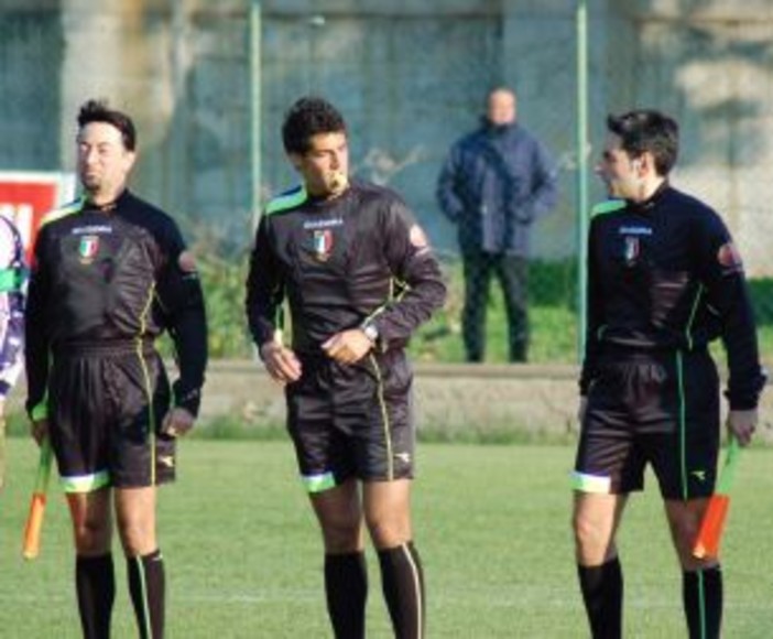 Calcio: gli arbitri della 9a giornata del girone A del campionato di Prima Categoria Calcio: gli arbitri della 9a giornata del girone A del campionato di Prima Categoria