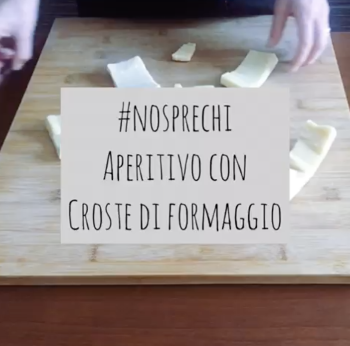 La ricetta anti spreco de I Deplasticati: oggi cuciniamo gli stuzzichini con crostini al formaggio (Video)