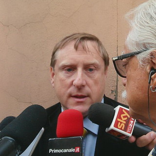 Caso dei 'furbetti del cartellino': l'avvocato Artioli "Ci sono molti casi che verranno smontati in aula" Caso dei 'furbetti del cartellino': l'avvocato Artioli "Ci sono molti casi che verranno smontati in aula"