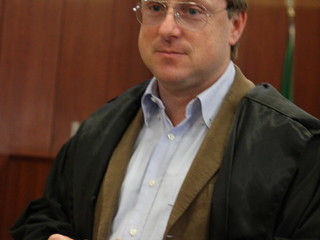 L'avvocato Andrea Artioli L'avvocato Andrea Artioli