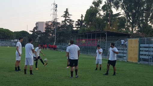 Calcio. Atletico Argentina, questa sera sgambata amichevole contro l'Ospedaletti Allievi Calcio. Atletico Argentina, questa sera sgambata amichevole contro l'Ospedaletti Allievi