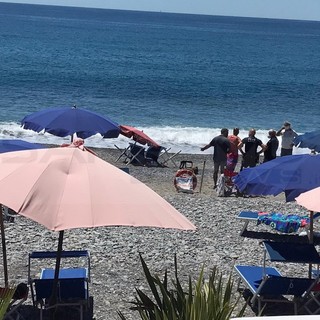 Primo annegato della stagione: è successo a Bordighera, morto un uomo di 85 anni di Torino (Foto)