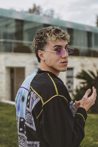 Intervista al cantante Astol sulle frequenze di Radio Onda Ligure 101