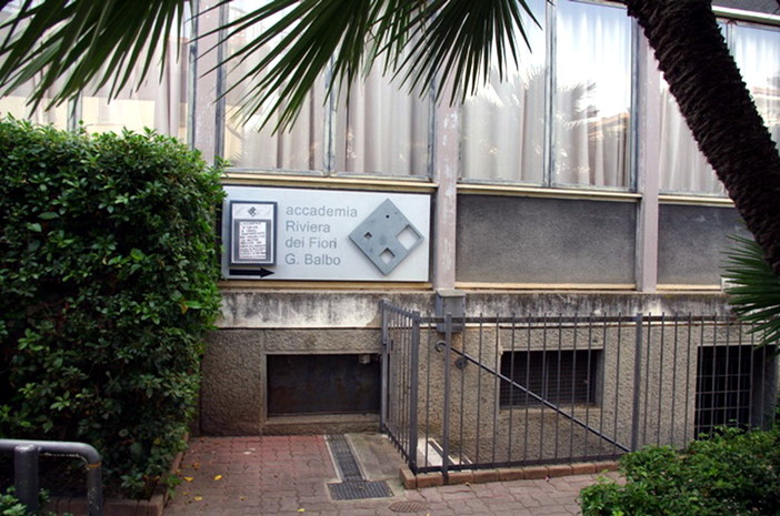 “Composizioni – Atmosfere quotidiane”: dal 27 dicembre a Bordighera la prima personale di Roberta Botturi “Composizioni – Atmosfere quotidiane”: dal 27 dicembre a Bordighera la prima personale di Roberta Botturi