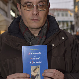 Sanremo: successo di pubblico per la presentazione del libro di Andrea Gandolfo 'La nascita del Festival di Sanremo' Sanremo: successo di pubblico per la presentazione del libro di Andrea Gandolfo 'La nascita del Festival di Sanremo'