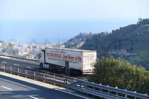 La Liguria chiede di sospendere i lavori sulla A10 nelle festività e la riduzione o sospensione delle tariffe