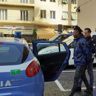 Imperia: nigeriani arrestati con 130 ovuli di droga nello stomaco, condannati oggi in tribunale