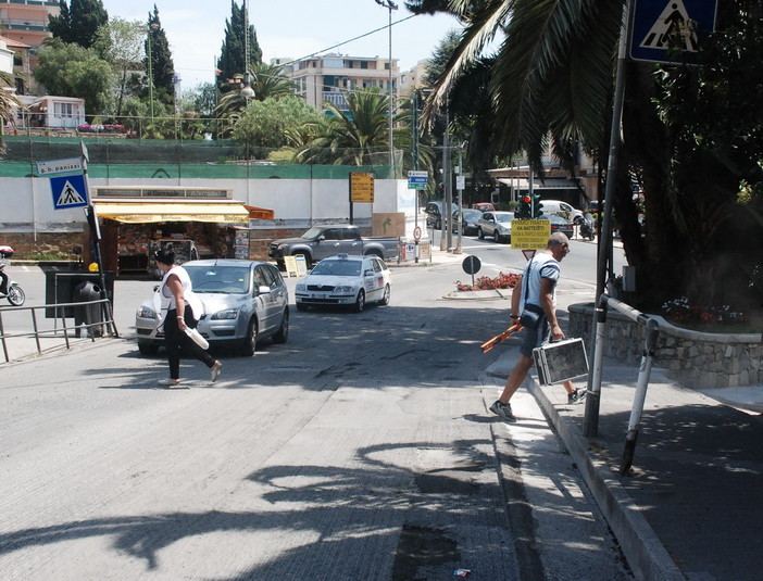 Sanremo: problemi di asfaltatura in via Padre Semeria, mail di una lettrice