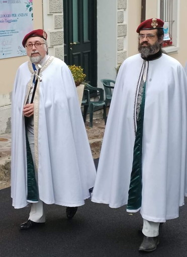 Bajardo: gli alfieri di CastelBajardo partecipano alla secolare festa ‘Ra barca’