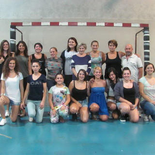 Pallamano: netta vittoria sul Vallis Aurea e vetta della classifica per la San Camillo Imperia femminile