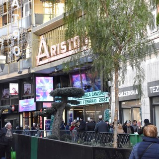 Prime possibili proteste al Festival: gli operai della Ansaldo potrebbero manifestare a Sanremo Prime possibili proteste al Festival: gli operai della Ansaldo potrebbero manifestare a Sanremo