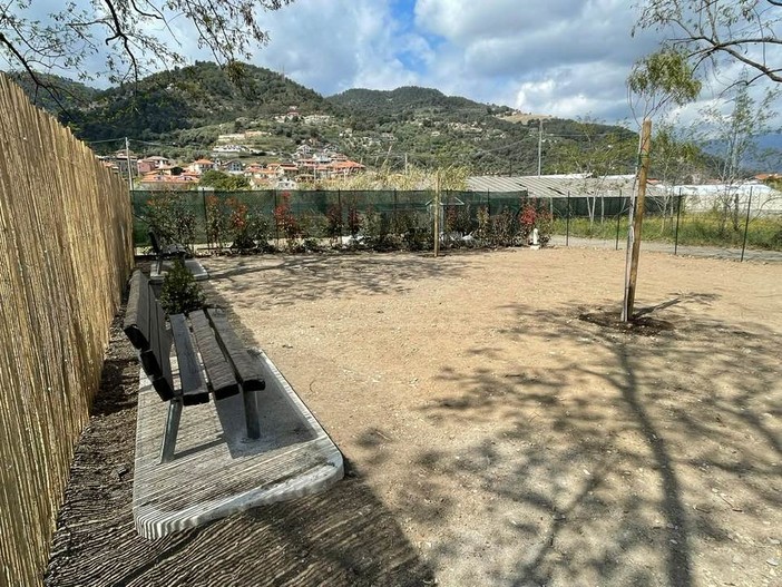 Camporosso, Gibelli: "Nuova area di sgambamento per cani in via Puccini" (Foto) Camporosso, Gibelli: "Nuova area di sgambamento per cani in via Puccini" (Foto)