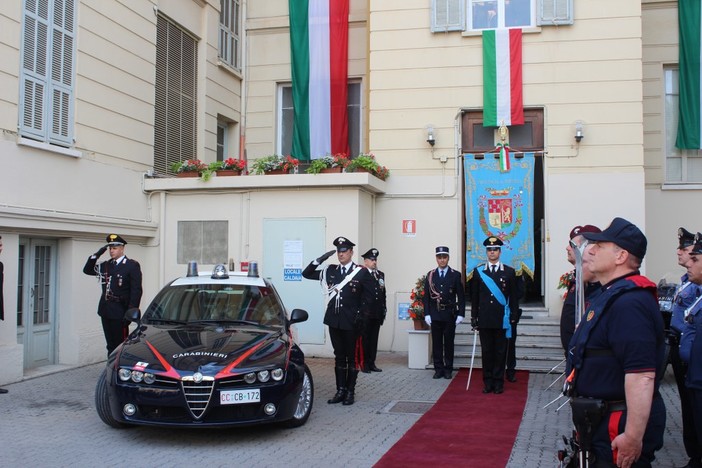 Celebrato questo pomeriggio anche ad Imperia il 198° anniversario dell'Arma dei Carabinieri Celebrato questo pomeriggio anche ad Imperia il 198° anniversario dell'Arma dei Carabinieri