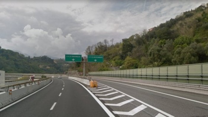 Chiusura della A26, le prime parole dei sindaci: Biancheri “Situazione incredibile”, Conio “Di isolamento si muore” Chiusura della A26, le prime parole dei sindaci: Biancheri “Situazione incredibile”, Conio “Di isolamento si muore”