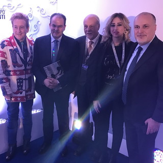 L’arte di Affidato al servizio del sociale: non solo spettacolo ma anche impegno sociale al Festival di Sanremo L’arte di Affidato al servizio del sociale: non solo spettacolo ma anche impegno sociale al Festival di Sanremo