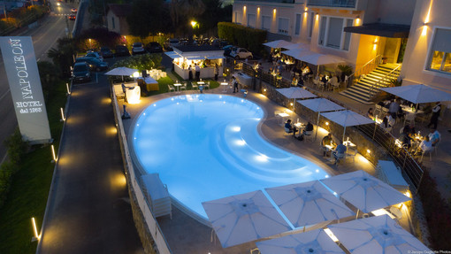 Acqua Sanremo, una proposta innovativa di ristorazione all’interno dell’Hotel Napoleon di Sanremo Acqua Sanremo, una proposta innovativa di ristorazione all’interno dell’Hotel Napoleon di Sanremo