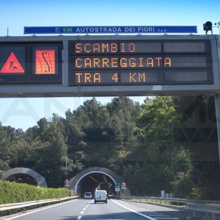 Autostrade: Russo (FdI) "Necessario tavolo di confronto per pianificare i cantieri e riconoscere adeguati ristori agli autotrasportatori" Autostrade: Russo (FdI) "Necessario tavolo di confronto per pianificare i cantieri e riconoscere adeguati ristori agli autotrasportatori"
