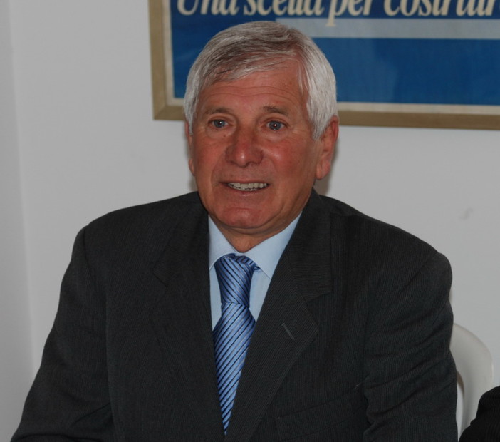 Antonio Sindoni Antonio Sindoni