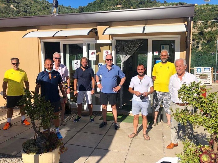 Visita del Principe Alberto di Monaco questa mattina la Tennis Club Dolceacqua per una partita a Padel Visita del Principe Alberto di Monaco questa mattina la Tennis Club Dolceacqua per una partita a Padel