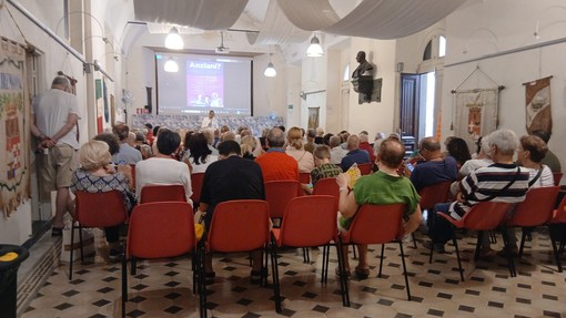Sanremo, sala gremita per "Anziani?": un pomeriggio di confronto, esperienze e proposte dedicato agli over 65 Sanremo, sala gremita per "Anziani?": un pomeriggio di confronto, esperienze e proposte dedicato agli over 65