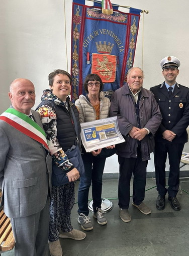 Ventimiglia: l'associazione 'Giuseppe Biancheri' premiata sabato scorso a Breil sur Roya con l'Euroferr (Foto) Ventimiglia: l'associazione 'Giuseppe Biancheri' premiata sabato scorso a Breil sur Roya con l'Euroferr (Foto)