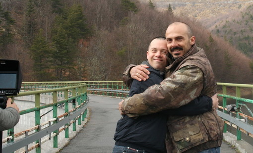 Ecco il nuovo video del cantautore Amedeo Grisi pubblicato su You Tube Ecco il nuovo video del cantautore Amedeo Grisi pubblicato su You Tube