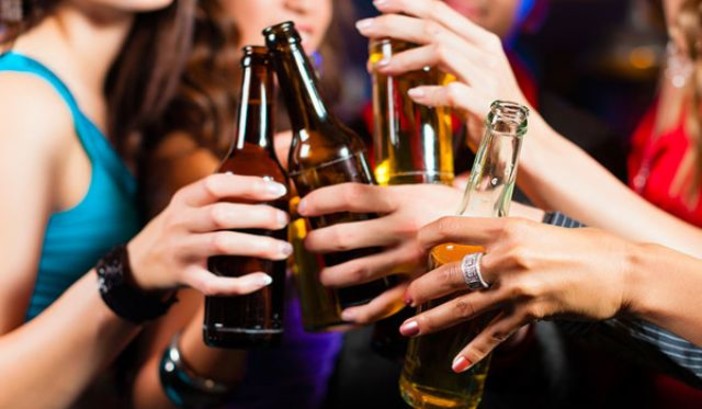 Sanremo: lettore ringrazia discoteca "Non hanno servito alcol a mia figlia minorenne, nonostante le insistenze... grazie!"