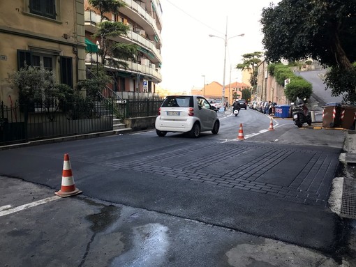 Il nuovo attraversamento pedonale rialzato di via Galilei