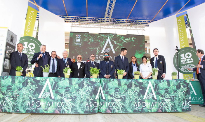 Aromatica a Diano Marina: a Lorenzo Verdecchia il concorso Aibes Aromaticocktail