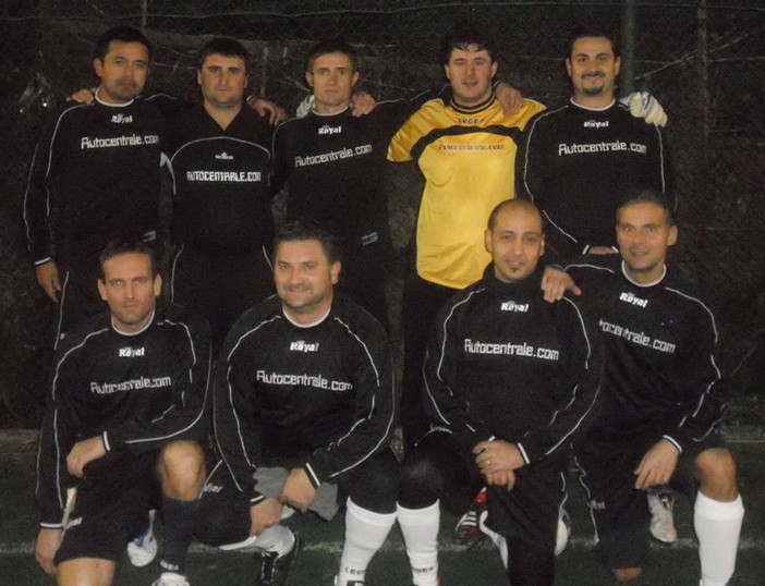 Calcio amatoriale: disputato ieri il recupero del torneo dedicato a 'Ceci Von Mayer' Calcio amatoriale: disputato ieri il recupero del torneo dedicato a 'Ceci Von Mayer'