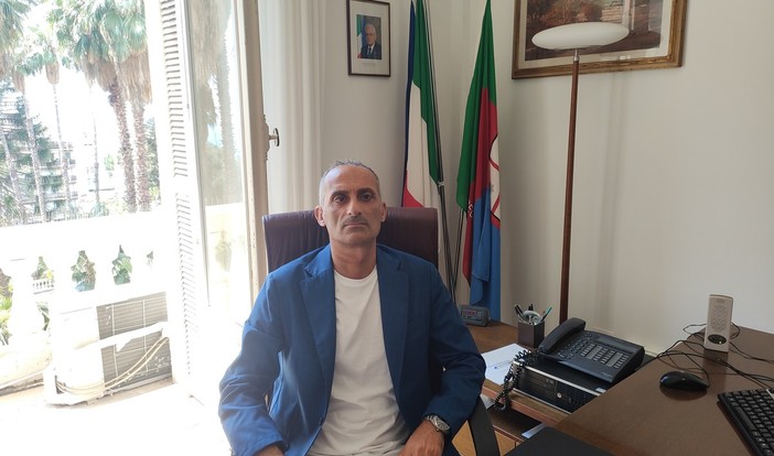 Sanremo: inizia il terzo mandato di Alessandro Il Grande "È sia una responsabilità che uno stimolo" (Video) Sanremo: inizia il terzo mandato di Alessandro Il Grande "È sia una responsabilità che uno stimolo" (Video)