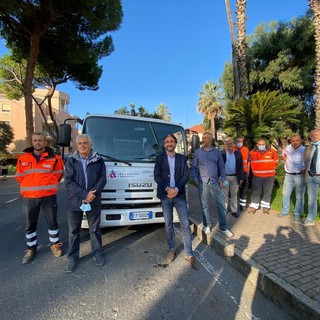 Taggia: da oggi il servizio di nettezza urbana ad Amaie Energia, Gorlero "Passaggio necessario per arrivare alla gestione unica" (Foto e Video)