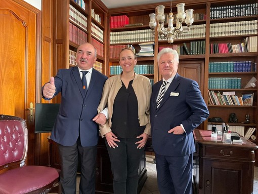 Ventimiglia verso le amministrative, Andrea Spinosi ed Eleonora Palmero si candidano con Gaetano Scullino (Foto)