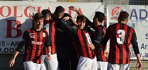 L'Argentina ha piazzato il primo colpo tra i bomber, con l'acquisto di Bertuccelli, la scorsa stagione al Magra Azzurri