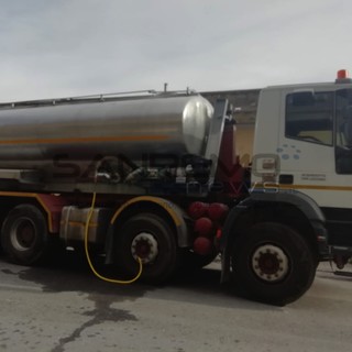 L'autobotte alle Gallardi