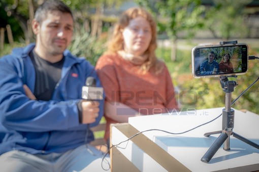 La Polonia rifugio per gli ucraini in fuga dalla guerra, da Riva Ligure la testimonianza di Ewa "Quando ho visto i profughi in stazione ho capito..." (foto e video)