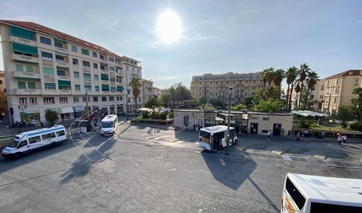 Sanremo: Autostazione, l'Usb frena sul trasferimento “Va riqualificata, non spostata”. Confronto con il sindaco Mager Sanremo: Autostazione, l'Usb frena sul trasferimento “Va riqualificata, non spostata”. Confronto con il sindaco Mager
