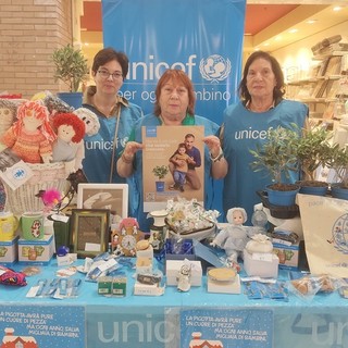 Unicef in piazza anche a Sanremo, Arma di Taggia, Ospedaletti e Ventimiglia per la campagna dell'Ulivo della Solidarietà