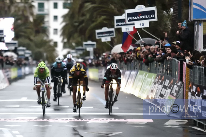 Ora è ufficiale: la 'Milano-Sanremo 2015' arriverà in via Roma. Traguardo del 'Giro' invece su lungomare Calvino Ora è ufficiale: la 'Milano-Sanremo 2015' arriverà in via Roma. Traguardo del 'Giro' invece su lungomare Calvino