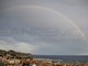 Sanremo: uno splendido arcobaleno sovrasta la città dei fiori dopo una lieve pioggia (Foto)
