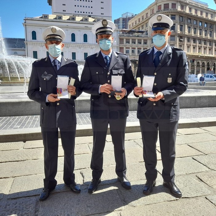 Gli agenti matuziani Jacopo Marsiglia, Andrea Sartore e Antonio Di Bartolomeo