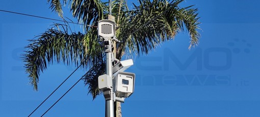 Autovelox: il tribunale di Bologna equipara omologazione ad approvazione, ma è l'unico in Italia Autovelox: il tribunale di Bologna equipara omologazione ad approvazione, ma è l'unico in Italia