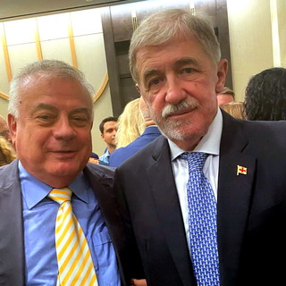 Elezioni Regionali: Alberto Alberti "Vogliamo costruire una regione orientata al futuro e allo sviluppo" Elezioni Regionali: Alberto Alberti "Vogliamo costruire una regione orientata al futuro e allo sviluppo"