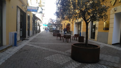 Imperia: domenica il "Centro di iniziativa Politica e Culturale Rosselli" inaugurerà la panchina di Vieusseux