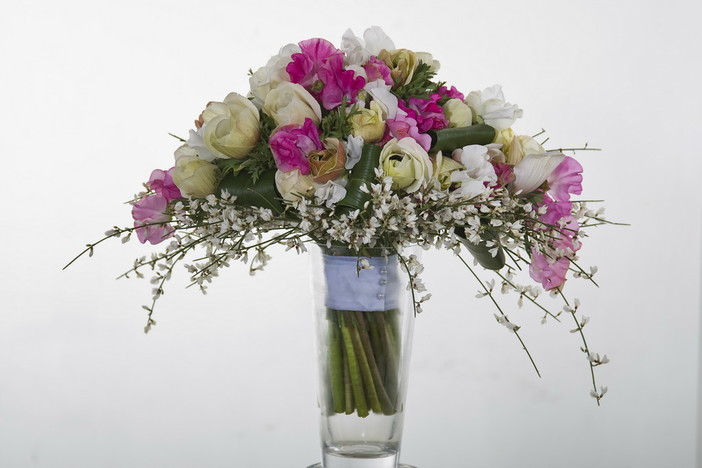 Festival: la seconda serata bouquet di anemoni e lathyrus