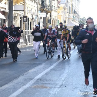 Sabato prossimo la 'Milano-Sanremo': mascherina obbligatoria per il pubblico all'arrivo di via Roma