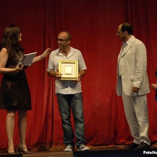 L�attore imperiese Simone Gandolfo domani a Verazzi