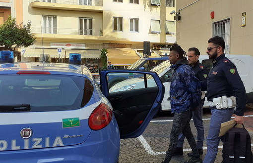 Imperia: nigeriani arrestati con 130 ovuli di droga nello stomaco, condannati oggi in tribunale