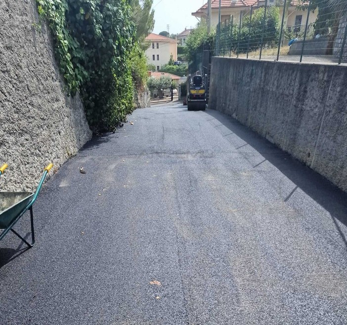 Sanremo, al via lunedì i lavori di asfaltatura in via De Amicis Sanremo, al via lunedì i lavori di asfaltatura in via De Amicis