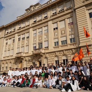 L’albero di Falcone nel cortile dell'Istituto Comprensivo 'Sanremo Centro Levante'